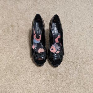 Black Madden Girl Pumps Size 7